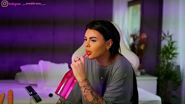 Snapshot of perfectt33n chatting on 10/16/25, 11:33 perfectt33n online show from 10/16/25, 11:33