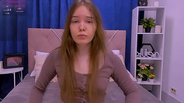 Janie JJ Curvie online show from 02/04/26, 01:00