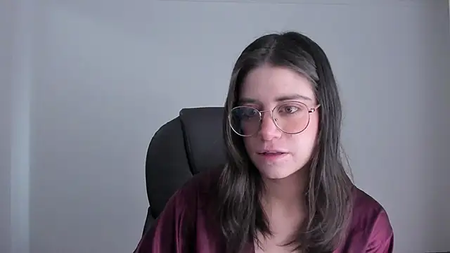 HazelKush online show from 10/18/25, 01:34