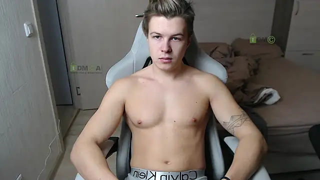 Sunny-Girl1 online show from 03/06/25, 06:19