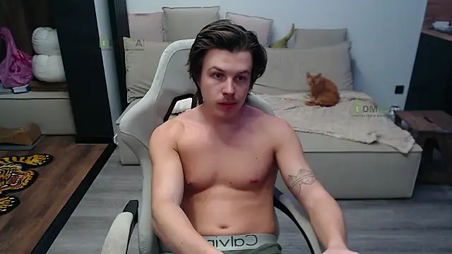 Snapshot of Sunny-Girl1 chatting on 02/02/26, 03:33 Sunny-Girl1 online show from 02/02/26, 03:33