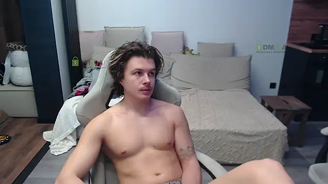 Snapshot of Sunny-Girl1 chatting on 03/06/26, 06:54 Sunny-Girl1 online show from 03/06/26, 06:54