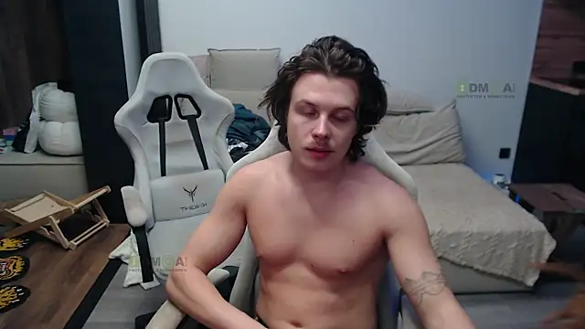 Snapshot of Sunny-Girl1 chatting on 03/26/26, 03:17 Sunny-Girl1 online show from 03/26/26, 03:17