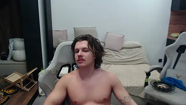 Snapshot of Sunny-Girl1 chatting on 04/03/26, 11:25 Sunny-Girl1 online show from 04/03/26, 11:25