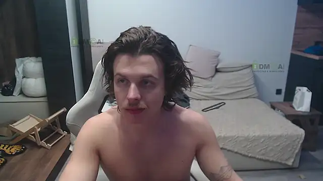 Snapshot of Sunny-Girl1 chatting on 04/12/26, 06:13 Sunny-Girl1 online show from 04/12/26, 06:13