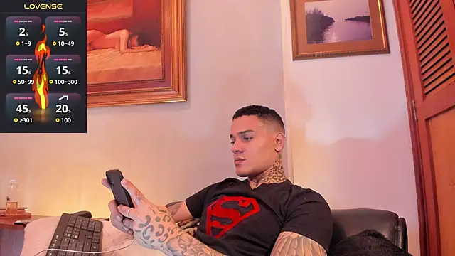 Snapshot of ImDominike chatting on 01/05/25, 02:19 ImDominike online show from 01/05/25, 02:19