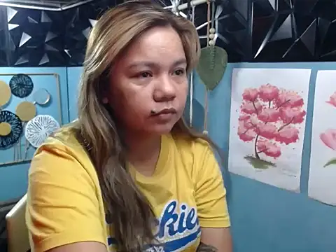 ambersmile online show from 12/14/25, 09:30