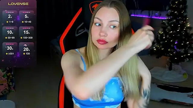 Snapshot of BiMolly chatting on 01/19/26, 03:21 BiMolly online show from 01/19/26, 03:21