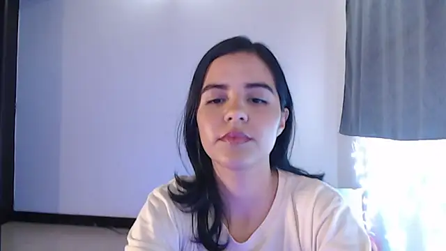 Snapshot of mia_collins_x chatting on 02/04/26, 09:42 mia collins x online show from 02/04/26, 09:42