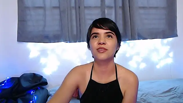 Snapshot of mia_collins_x chatting on 03/04/26, 07:09 mia collins x online show from 03/04/26, 07:09