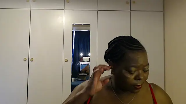 MatureBoobsDiva online show from 10/15/25, 02:39