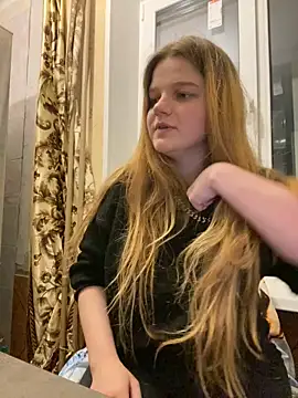 -MimmiLissa- online show from 10/14/25, 03:35