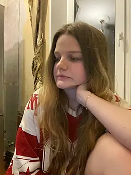 Snapshot of -MimmiLissa- chatting on 04/05/26, 08:06 -MimmiLissa- online show from 04/05/26, 08:06