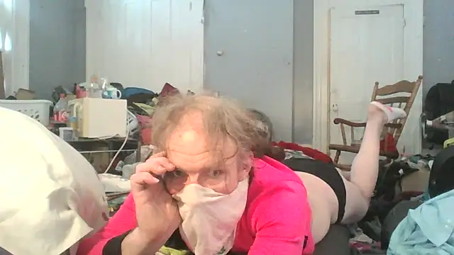 Valarie83 online show from 02/23/25, 08:44