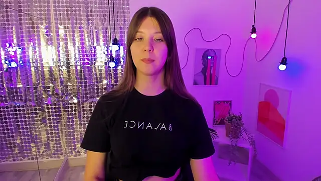 ElizaMild online show from 12/20/24, 04:46