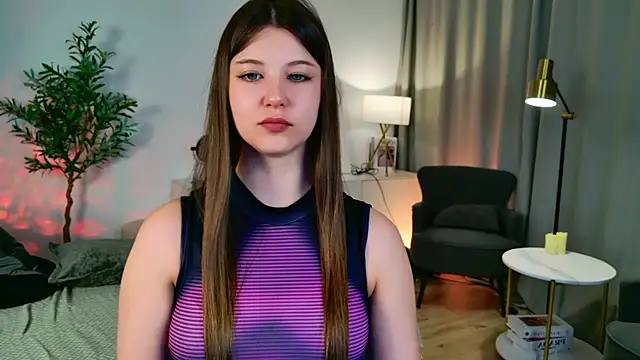 ElizaMild online show from 06/04/26, 01:17