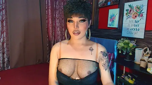 trixxielicious online show from 10/17/25, 08:28