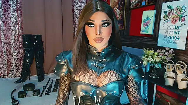 trixxielicious online show from 12/15/25, 01:21