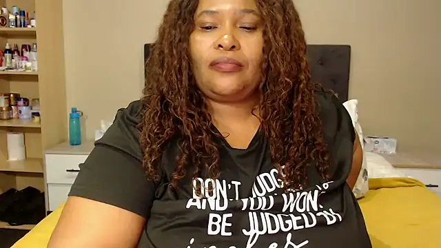 zandile online show from 06/25/26, 05:12