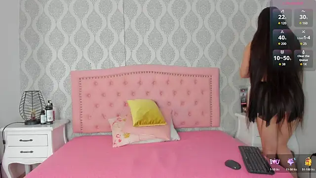 Snapshot of Princsgirl_ chatting on 05/17/26, 01:51 Princsgirl online show from 05/17/26, 01:51