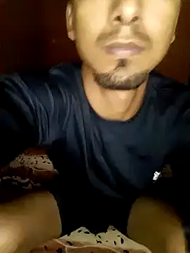 Snapshot of Sirius_5 chatting on 12/18/24, 07:26 Sirius 5 online show from 12/18/24, 07:26