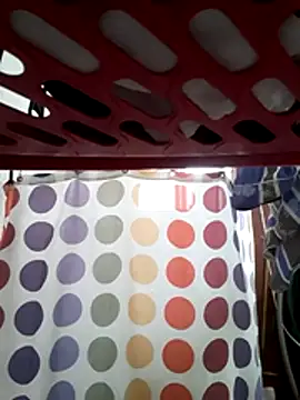 Snapshot of Sirius_5 chatting on 12/26/24, 08:32 Sirius 5 online show from 12/26/24, 08:32