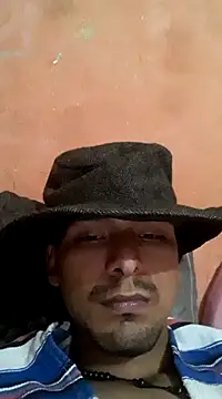 Snapshot of Sirius_5 chatting on 01/08/25, 04:23 Sirius 5 online show from 01/08/25, 04:23