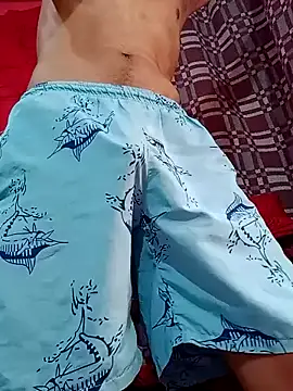 Snapshot of Sirius_5 chatting on 01/14/25, 05:45 Sirius 5 online show from 01/14/25, 05:45