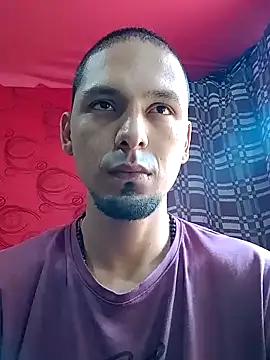 Snapshot of Sirius_5 chatting on 01/20/25, 04:45 Sirius 5 online show from 01/20/25, 04:45