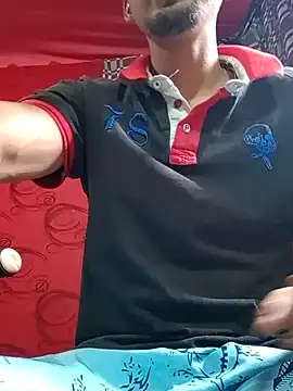 Snapshot of Sirius_5 chatting on 01/20/25, 08:40 Sirius 5 online show from 01/20/25, 08:40