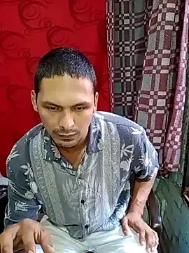 Snapshot of Sirius_5 chatting on 02/14/25, 10:14 Sirius 5 online show from 02/14/25, 10:14