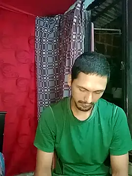 Snapshot of Sirius_5 chatting on 02/27/25, 03:25 Sirius 5 online show from 02/27/25, 03:25