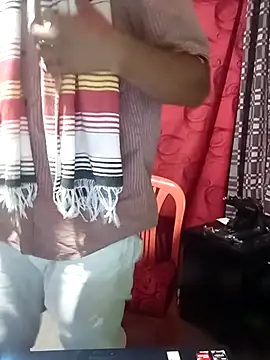 Snapshot of Sirius_5 chatting on 03/20/25, 05:24 Sirius 5 online show from 03/20/25, 05:24