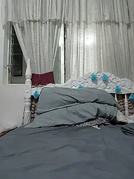 Snapshot of BadMicaela1 chatting on 10/02/25, 03:46 BadMicaela1 online show from 10/02/25, 03:46