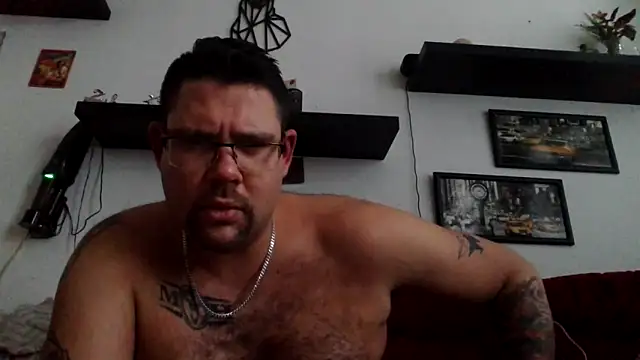 sexykevin17cm online show from 02/11/26, 03:06