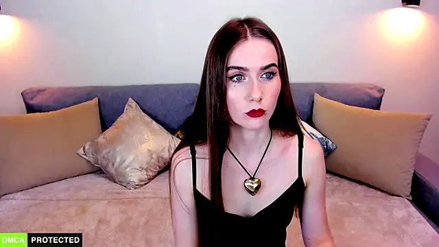 TheWoman   online show from 02/18/25, 06:47