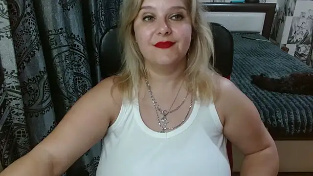 Snapshot of Boolochka chatting on 06/22/26, 09:23 Boolochka online show from 06/22/26, 09:23