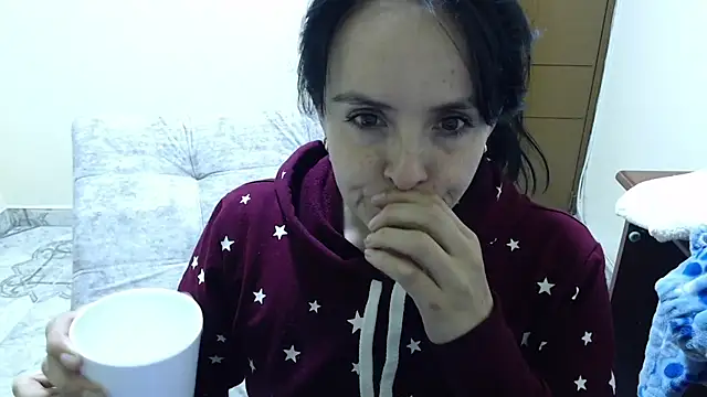 Snapshot of antara_hotgirl chatting on 05/04/26, 09:33 antara hotgirl online show from 05/04/26, 09:33