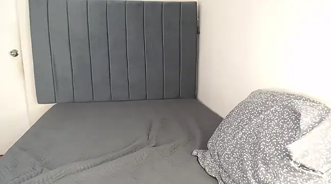 Chanelsexyy online show from 02/24/25, 07:30