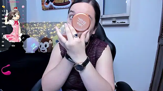 Snapshot of angelaagomez chatting on 11/05/25, 06:08 angelaagomez online show from 11/05/25, 06:08