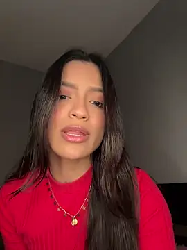 Snapshot of Sammy_pink chatting on 12/25/24, 04:12 Sammy pink online show from 12/25/24, 04:12