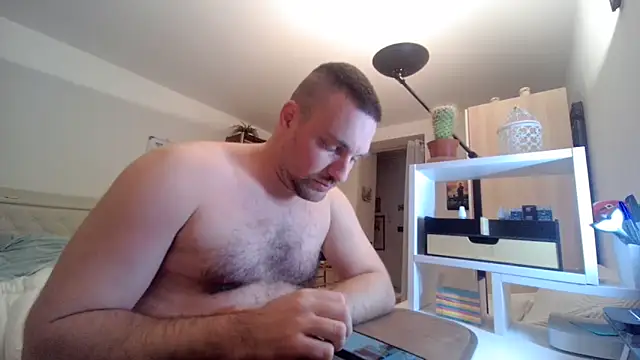 Snapshot of PowerToes chatting on 02/07/26, 10:24 PowerToes online show from 02/07/26, 10:24