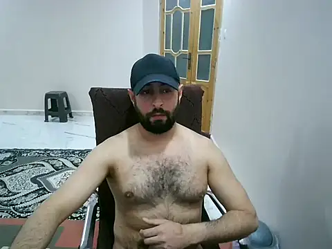 Snapshot of Billo-Maxx chatting on 02/23/26, 11:35 Billo-Maxx online show from 02/23/26, 11:35