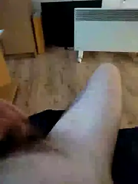 MrNoBoDy000 online show from 12/29/24, 12:55