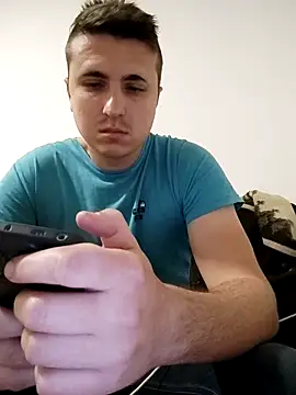 MrNoBoDy000 online show from 11/13/25, 06:56