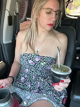 Gatitacarlita online show from 12/29/24, 03:03