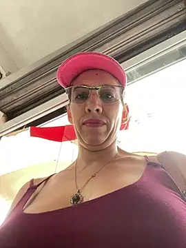 Snapshot of Gatitacarlita chatting on 01/29/25, 03:58 Gatitacarlita online show from 01/29/25, 03:58