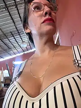 Gatitacarlita online show from 03/12/26, 11:49