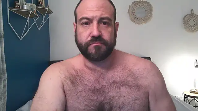 Snapshot of iramos491 chatting on 10/11/25, 01:09 iramos491 online show from 10/11/25, 01:09