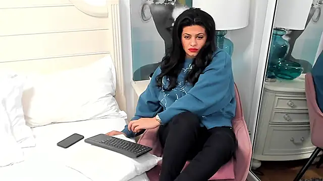 Heidix online show from 01/08/25, 03:51